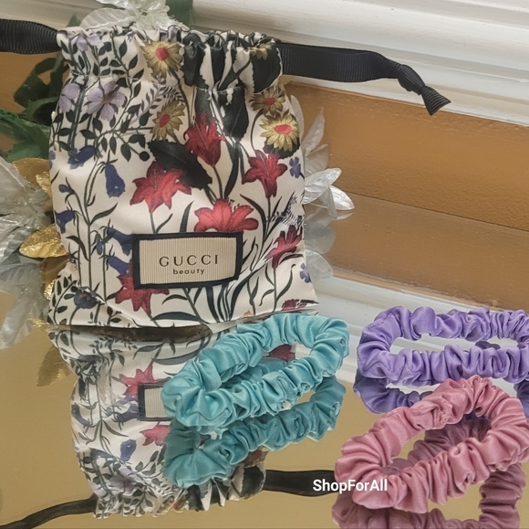 Brand new Gucci exclusive bundle - Picture 14 of 15